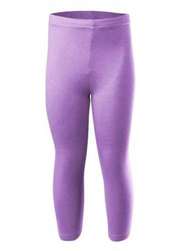 3/4 sports leggings for women, men and children made of cotton in a violet color.