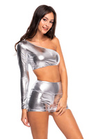 Shorts for girls, metallic shimmering, perfect for performing, silver.