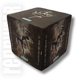 YOU ARE THE QUEEN | Kostka treningowa do ćwiczeń | Pufa |  40x40x40 cm | rennWEAR